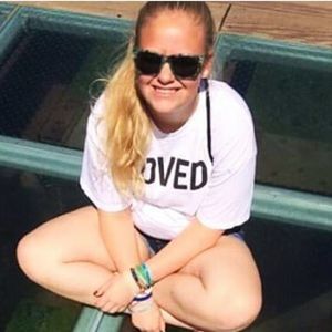 Meet your Posher, Kayla